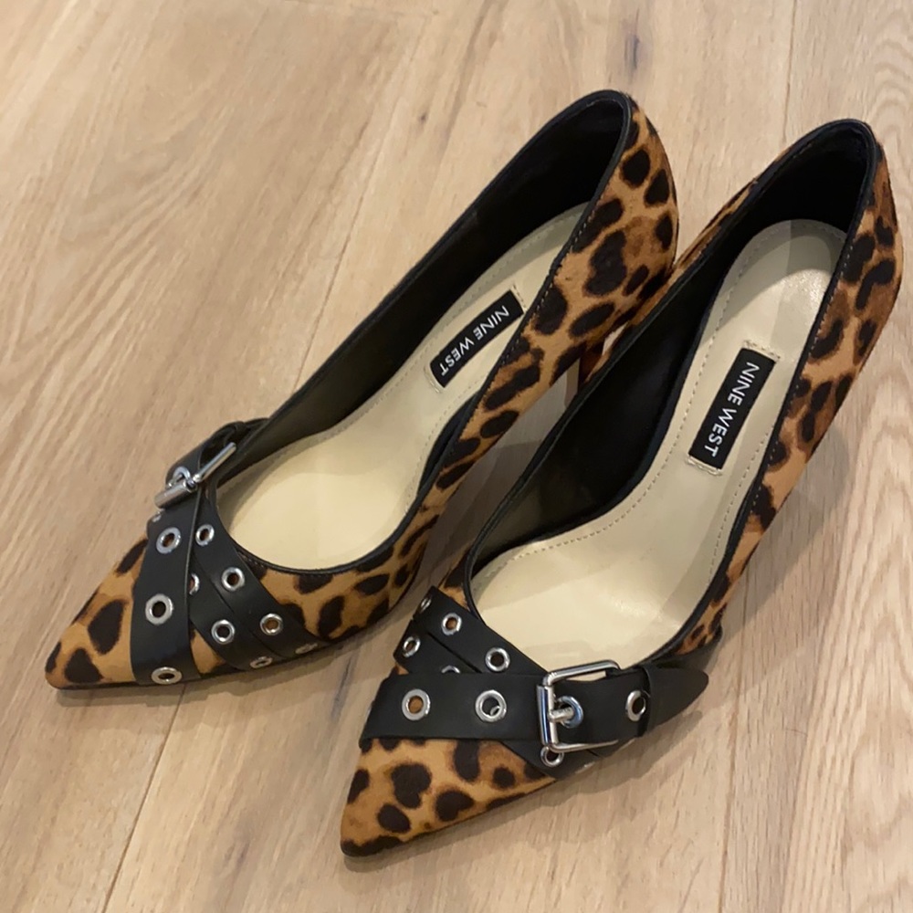Nine West leopard pumps